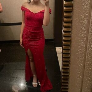Windsor Meryl Prom Glitter Long
Dress